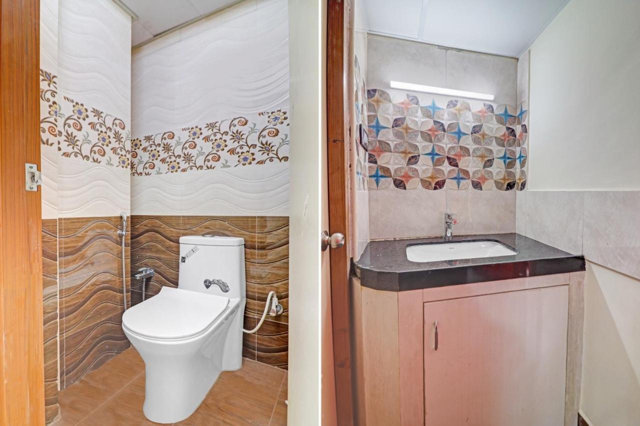 היידראבד Heavens Inn Near Rasoolpura Metro Station מראה חיצוני תמונה