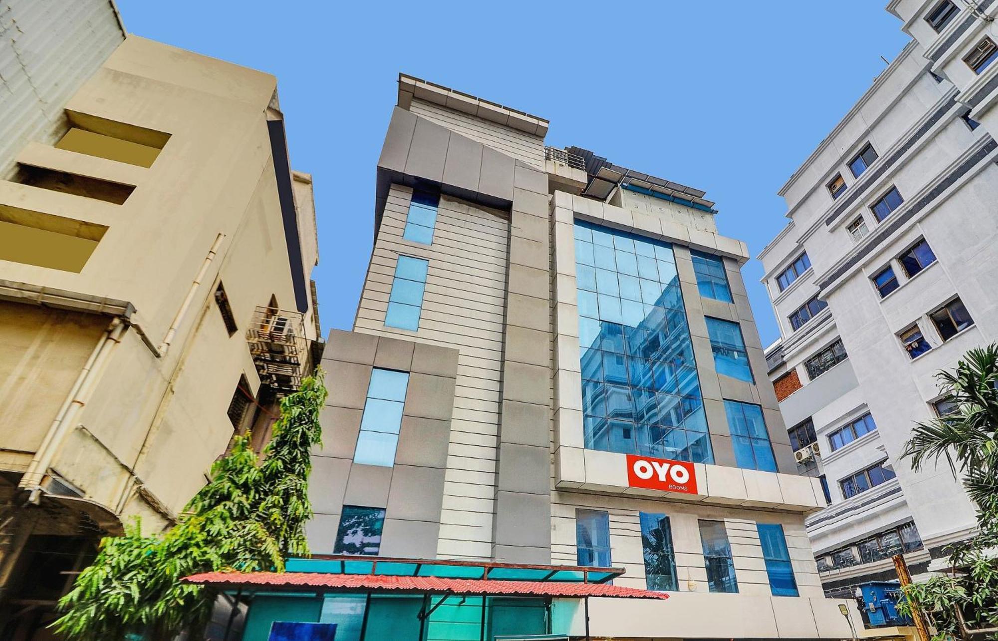 היידראבד Heavens Inn Near Rasoolpura Metro Station מראה חיצוני תמונה