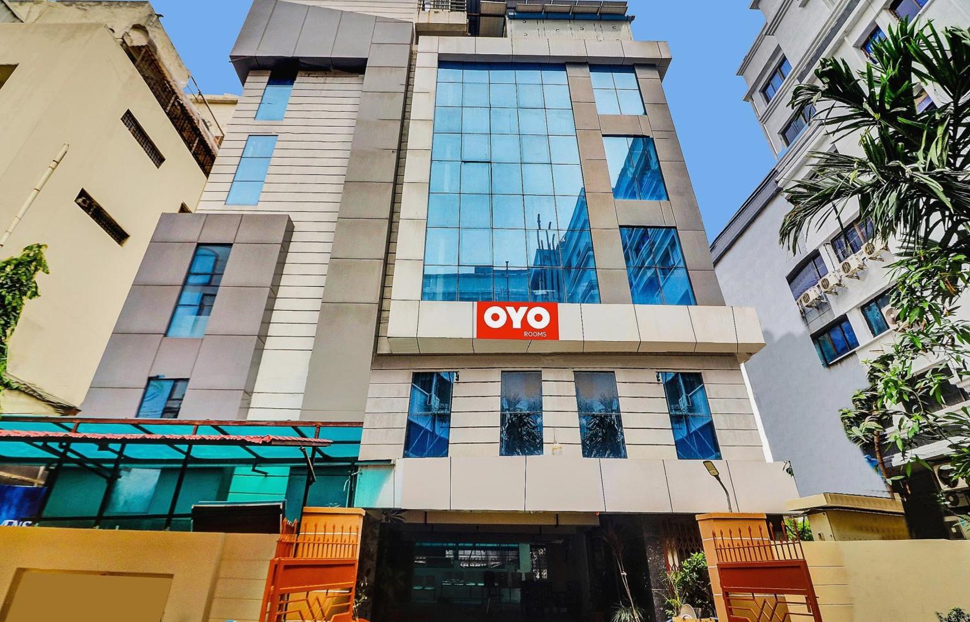 היידראבד Heavens Inn Near Rasoolpura Metro Station מראה חיצוני תמונה