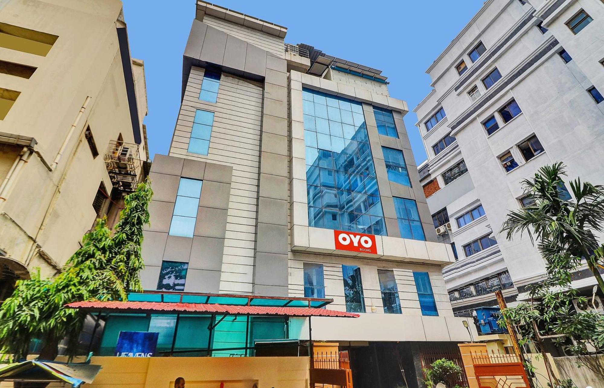היידראבד Heavens Inn Near Rasoolpura Metro Station מראה חיצוני תמונה